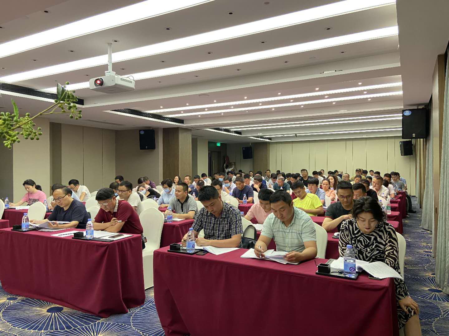 图片2.png 图片2.png